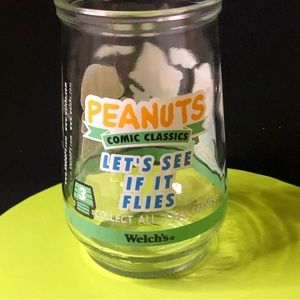Peanuts/Welch's Jelly Jar #3 Comic Classics,  Lets See If It Flies Charlie Brown